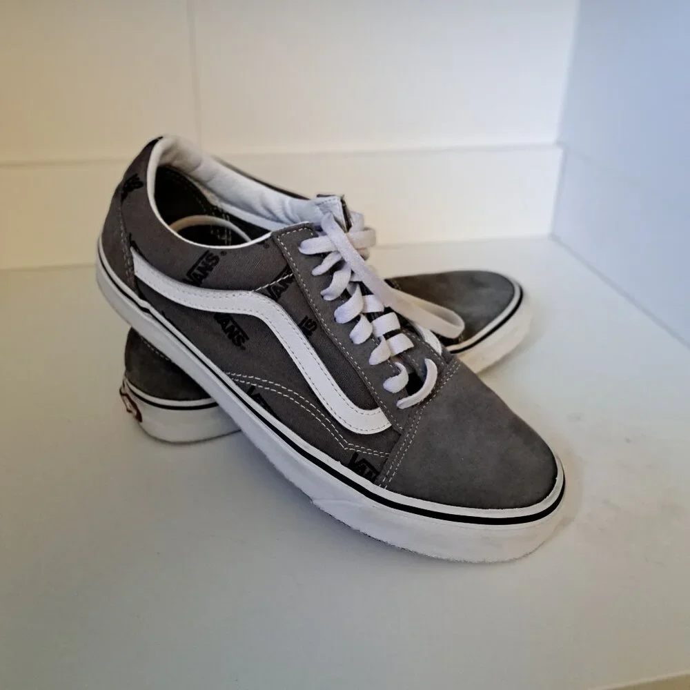 Vans Old Skool skate shoes grey, men 7.5, women's 9